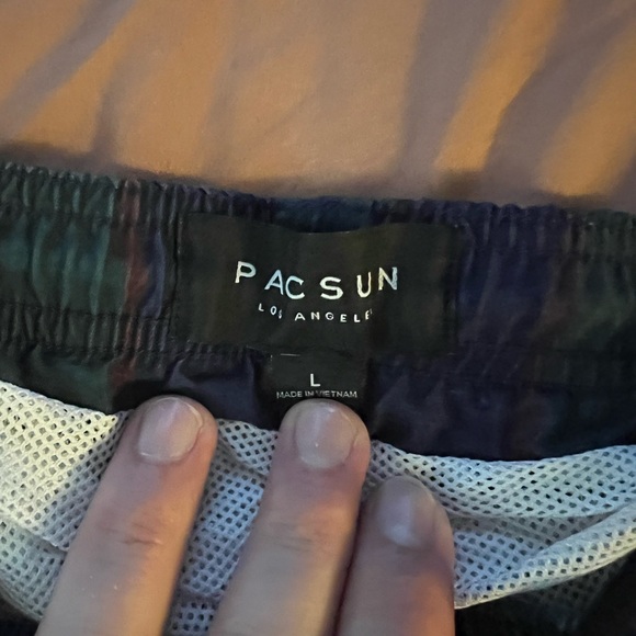 Plaid striped Pac Sun Swim trunks size Large - Picture 2 of 3